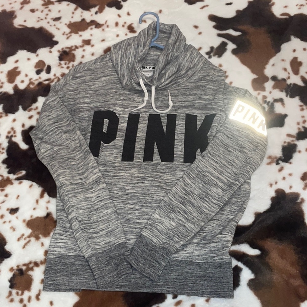 PINK SWEATSHIRT